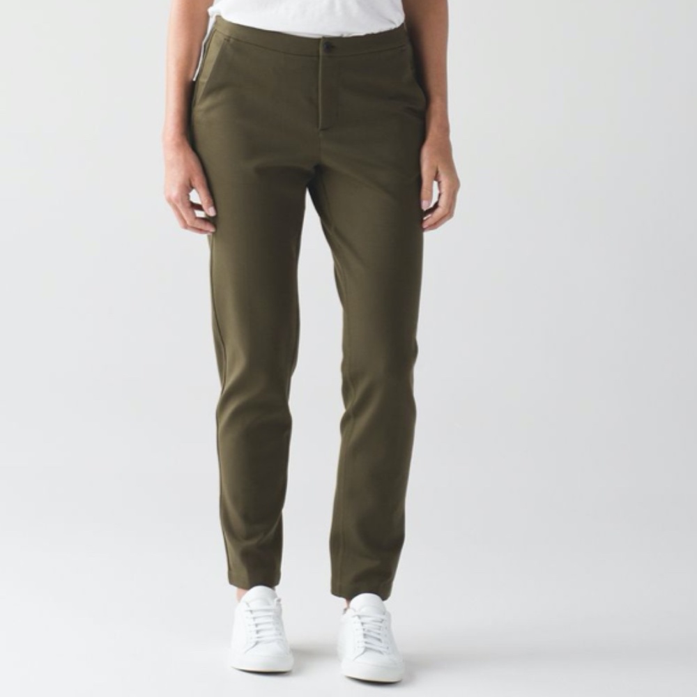 Lululemon City Trek Trouser Size 4 - Olive